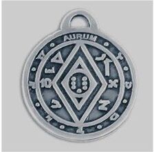 Amulet Pentacle of Solomon chráni pred finančnými rizikami a neprimeranými výdavkami